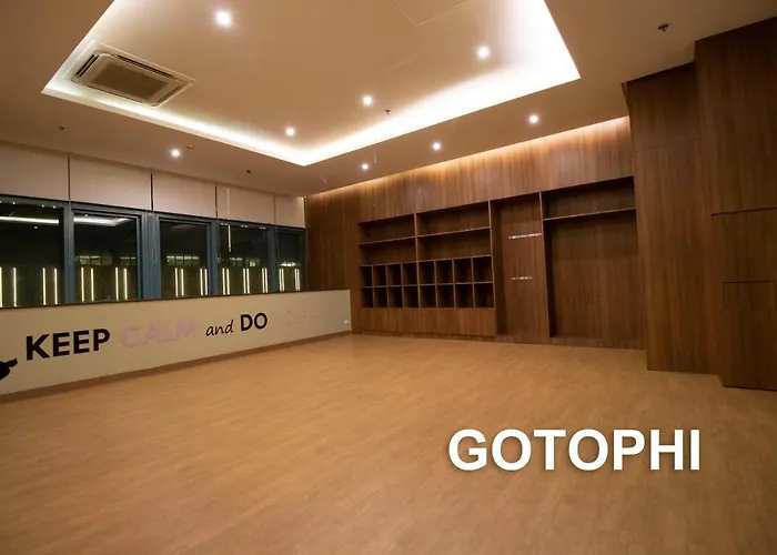 One Uptown Bgc Aparthotel