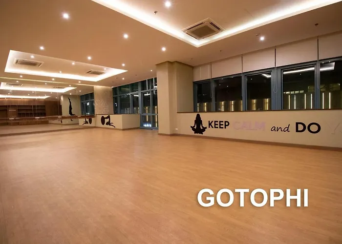 One Uptown Bgc Aparthotel